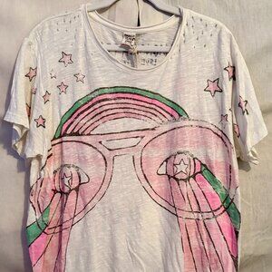 Magnolia Pearl Rainbow Vision Tee